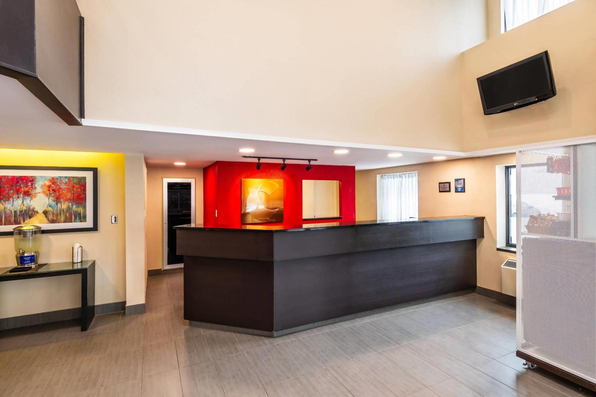 Comfort Inn Gatineau Exterior photo